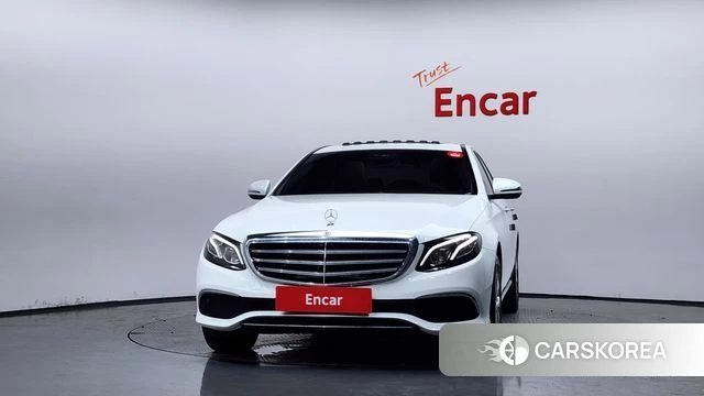 Mercedes-Benz E-Class W213 id 4759875 из Кореи 23