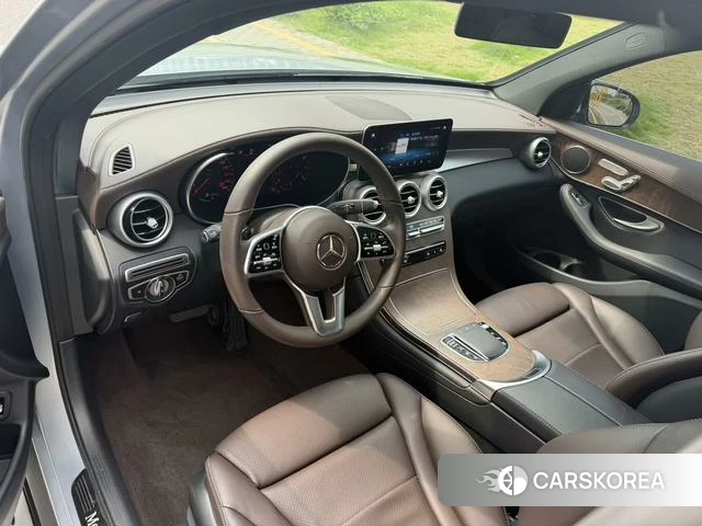 Mercedes-Benz GLC 2023 Серебристо-серый из Китая, фото 5