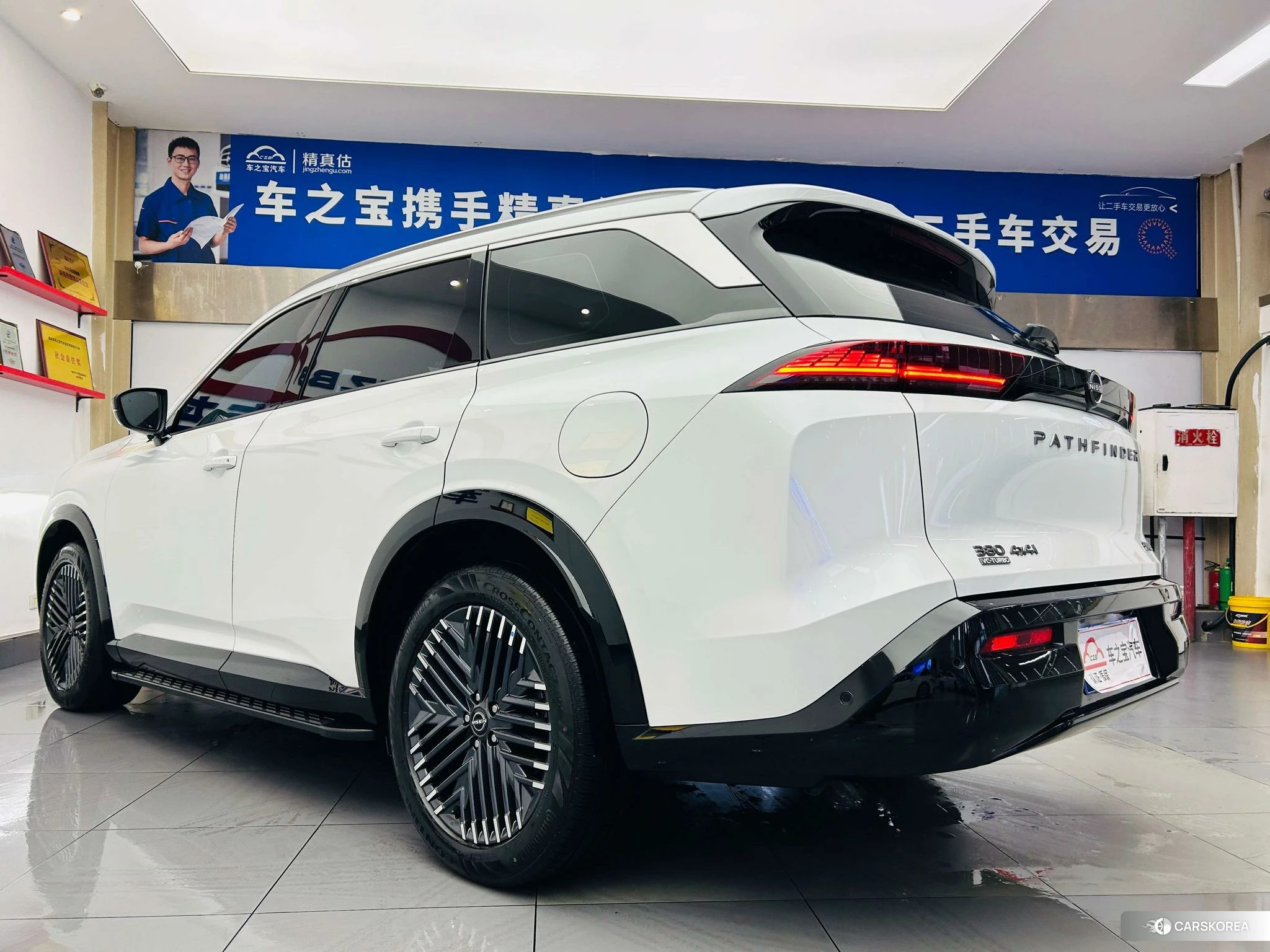 Nissan Exploring the land id 4512527 из Китая 20