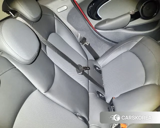 Mini Cooper 2022 Красный из Кореи, фото 3