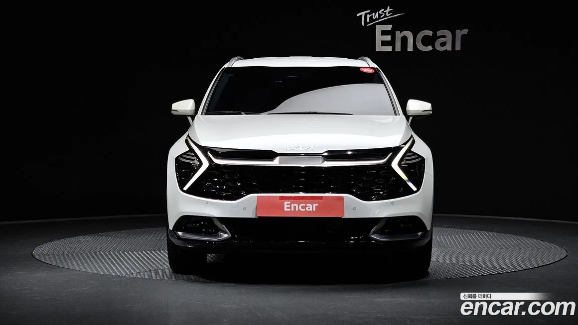 Kia Sportage 5th Generation 2023 Белый из Кореи, фото 3