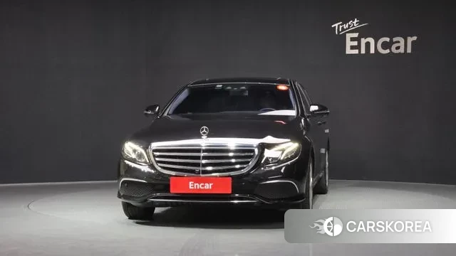 Mercedes-Benz E-Class W213 id 3789823 из Кореи 13