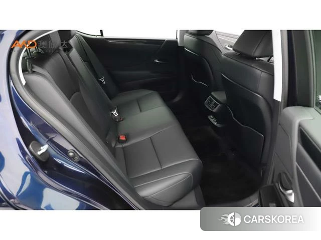 Lexus ES 2020 Синий из Китая, фото 3