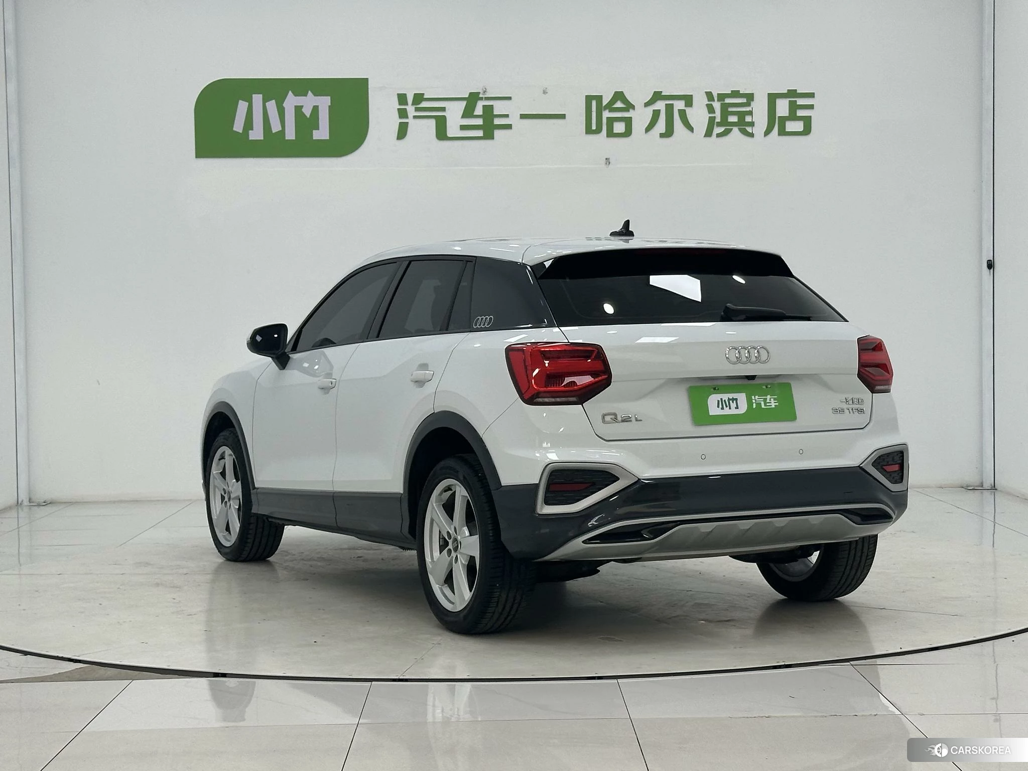 Audi Q2L id 4514961 из Китая 10