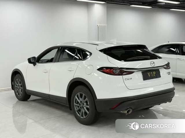 Mazda CX-4 id 4393115 из Китая 13