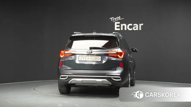 Kia Seltos id 4477077 из Кореи 23
