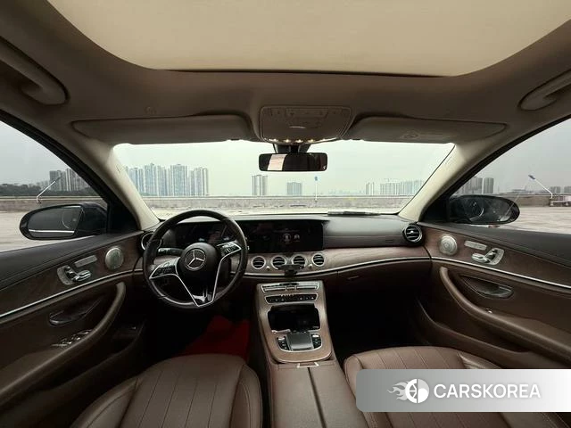 Mercedes-Benz E-class 2021 Черный из Китая, фото 3