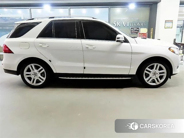 Mercedes-Benz GLE - Class W166 id 4536517 из Кореи 13