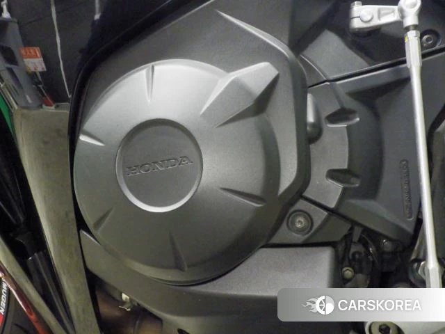 Engine photo
