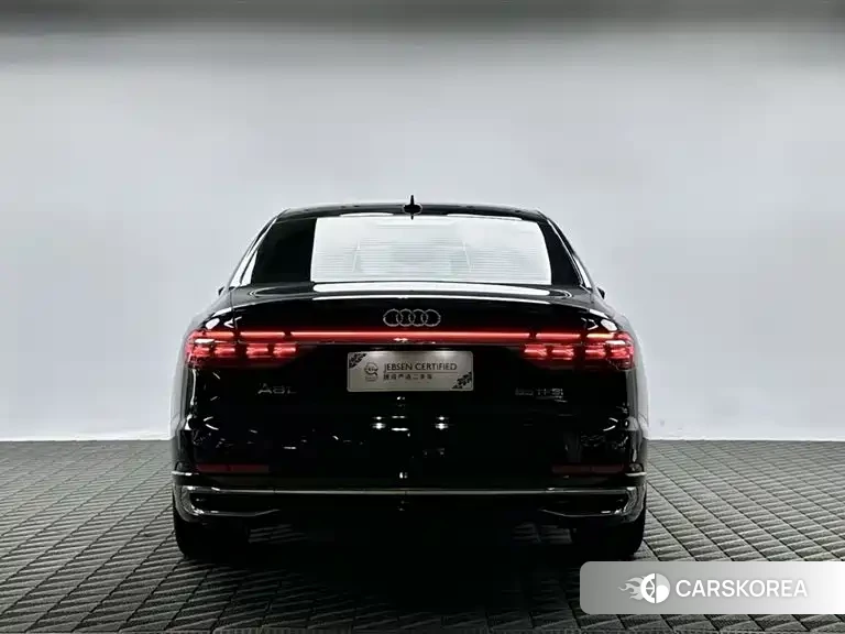 Audi A8 id 4515347 из Китая 8