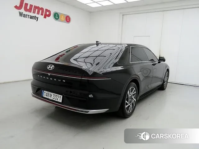 Hyundai Grandeur (GN7) id 3341842 из Кореи 12