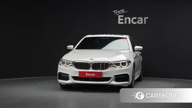 BMW 5 Series (G30) id 3661146 из Кореи 13