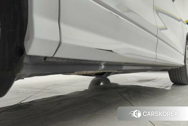 Audi Q2L id 3902322 из Китая 10