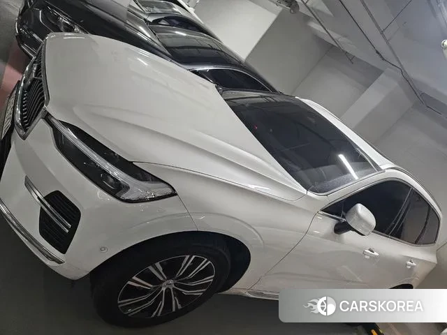 Volvo XC60 second Generation 2022 Белый из Кореи, фото 3