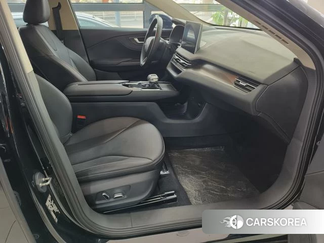 Red flag E-QM5 2024 Черный из Китая, фото 3