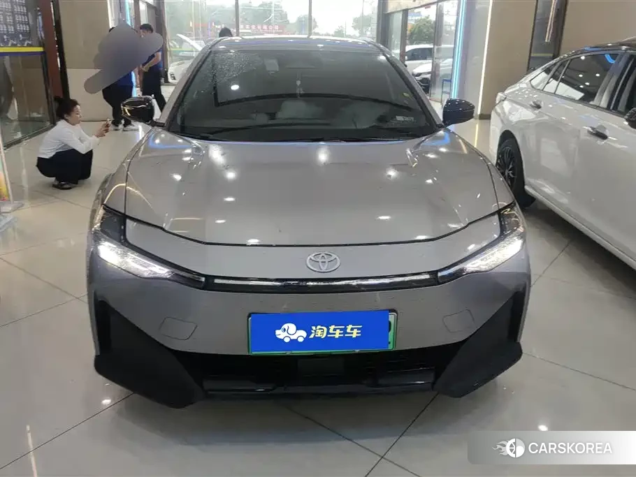 Toyota bZ3 id 4565150 из Китая 9