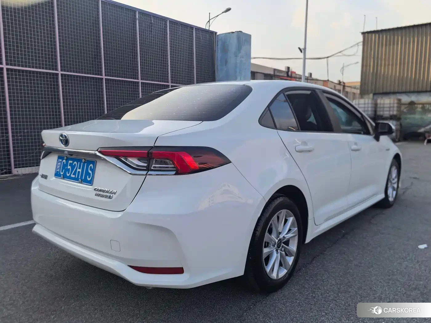 Toyota Corolla 2024 Белый из Китая, фото 3