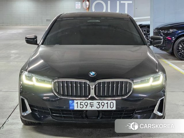BMW 5 Series (G30) id 3838859 из Кореи 13