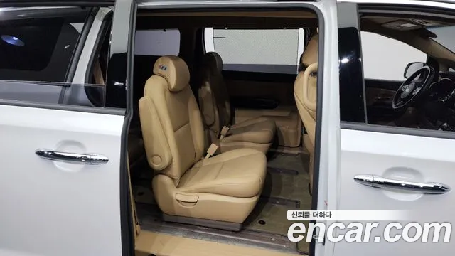 Kia The New Carnival id 2756885 из Кореи 13