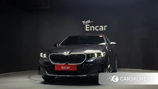 BMW 5 Series (G60) id 3486895 из Кореи 13