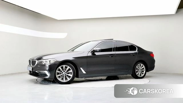 BMW 5 Series (G30) id 4325390 из Кореи 13