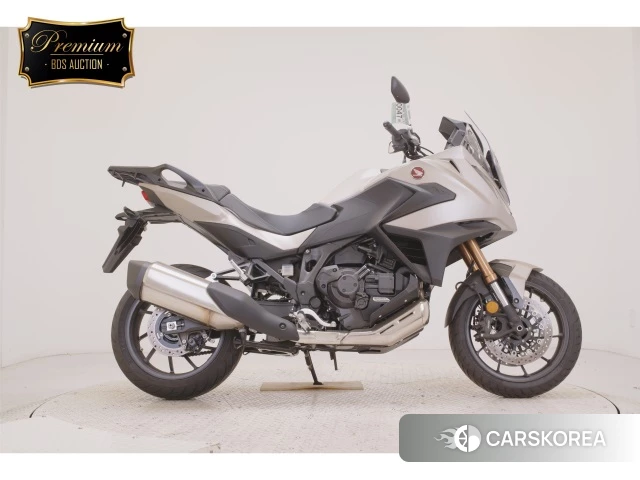 Проданный Honda NT1100 2025 из Японии