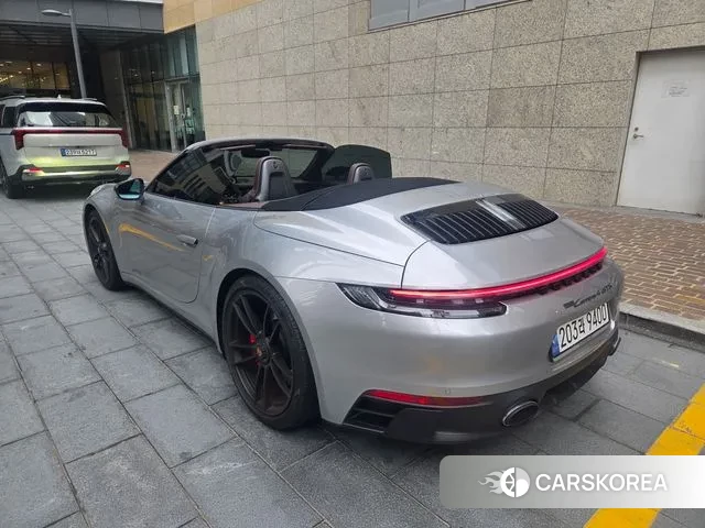 Porsche 911(992) 2024 Серебряный из Кореи, фото 5