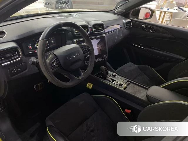 Lynk 03 2021 Желтый из Китая, фото 4