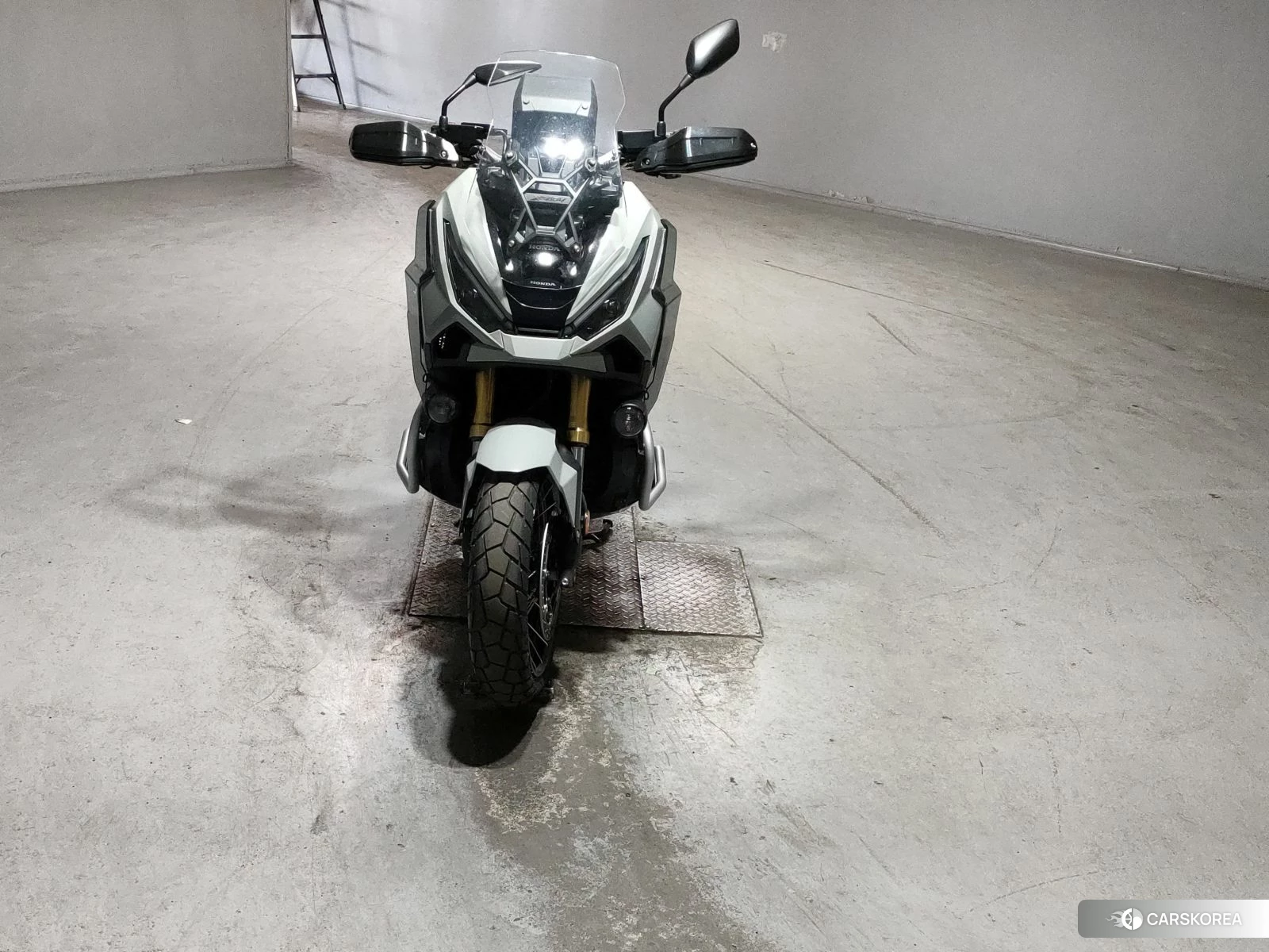 Проданный Honda X-ADV 750 2025 из Японии