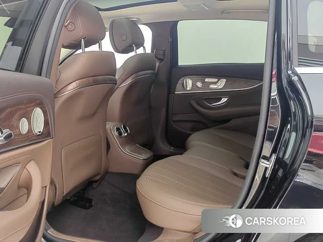 Mercedes-Benz E-class id 4353083 из Китая 9
