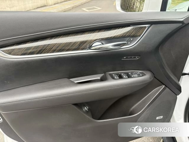 Cadillac XT5 id 4215708 из Китая 11