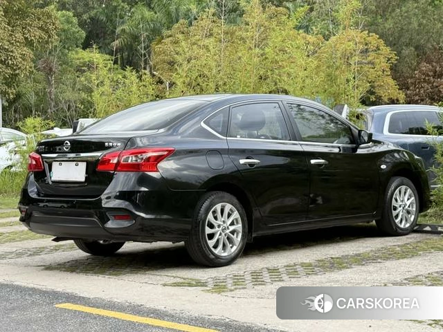 Nissan Xuan Yi id 4235646 из Китая 19