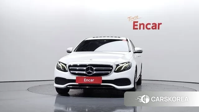 Mercedes-Benz E-Class W213 id 3631781 из Кореи 13