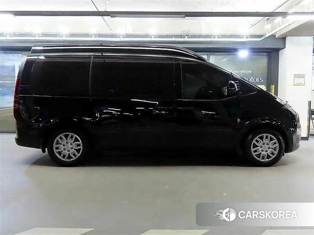 Hyundai Staria id 4315742 из Кореи 13