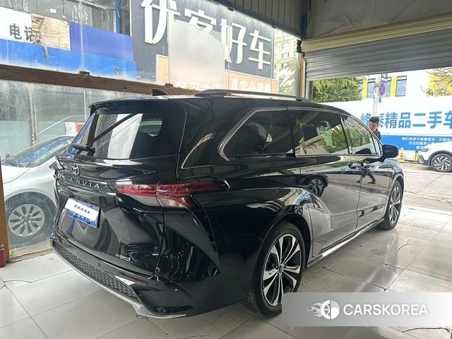 Toyota Grevia 2023 Черный из Китая, фото 5