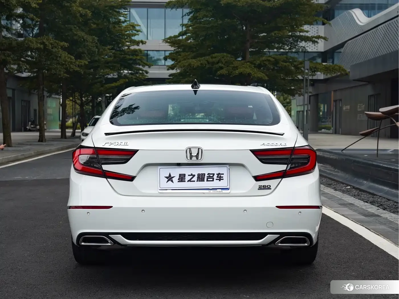 Honda Accord id 4539273 из Китая 18