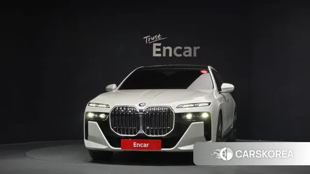 BMW 7 Series (G70) id 3327928 из Кореи 13