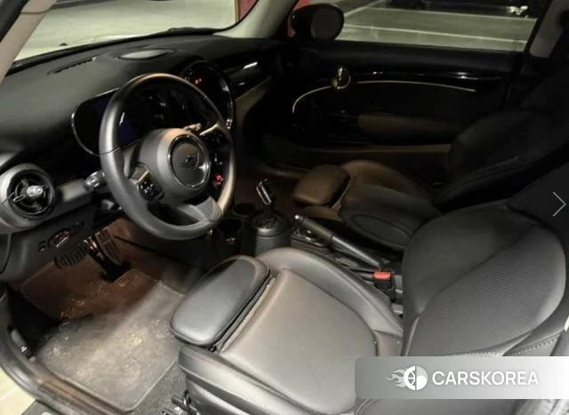 Mini Cooper 2021 Жемчужный цвет из Кореи, фото 3