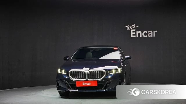 BMW 5 Series (G60) id 4441659 из Кореи 13