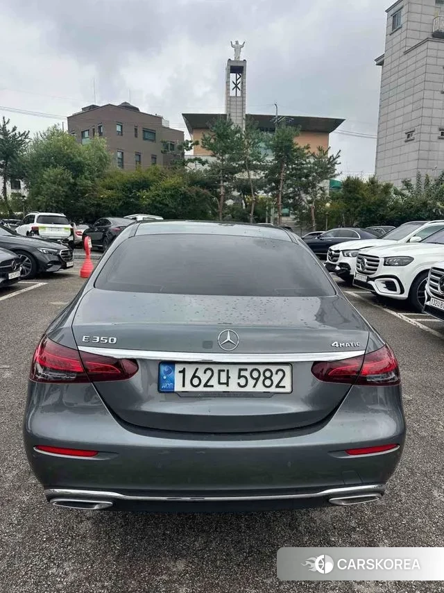 Mercedes-Benz E-Class W213 2022 Серый из Кореи, фото 3