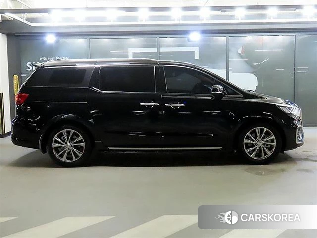 Kia The New Carnival id 4890417 из Кореи 13
