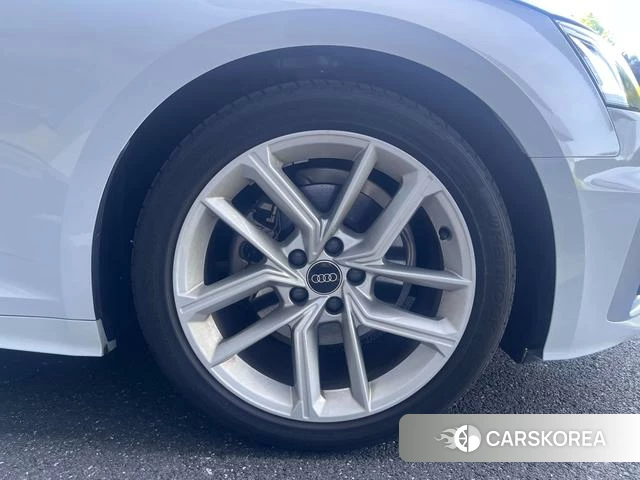 Audi A5 id 4301090 из Китая 9