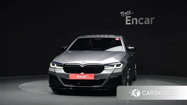 BMW 5 Series (G30) id 3365953 из Кореи 13