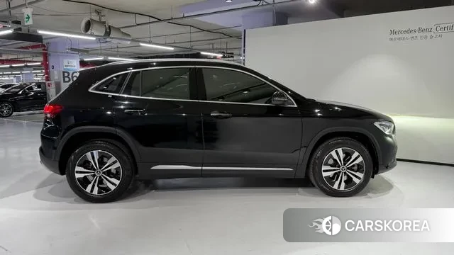 Mercedes-Benz GLA - Class H247 id 3306987 из Кореи 13