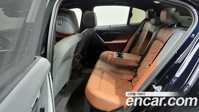 BMW 5 Series (G60) id 2681333 из Кореи 13