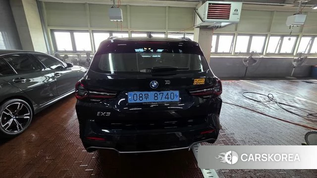 BMW iX3 2024 Черный из Кореи, фото 3