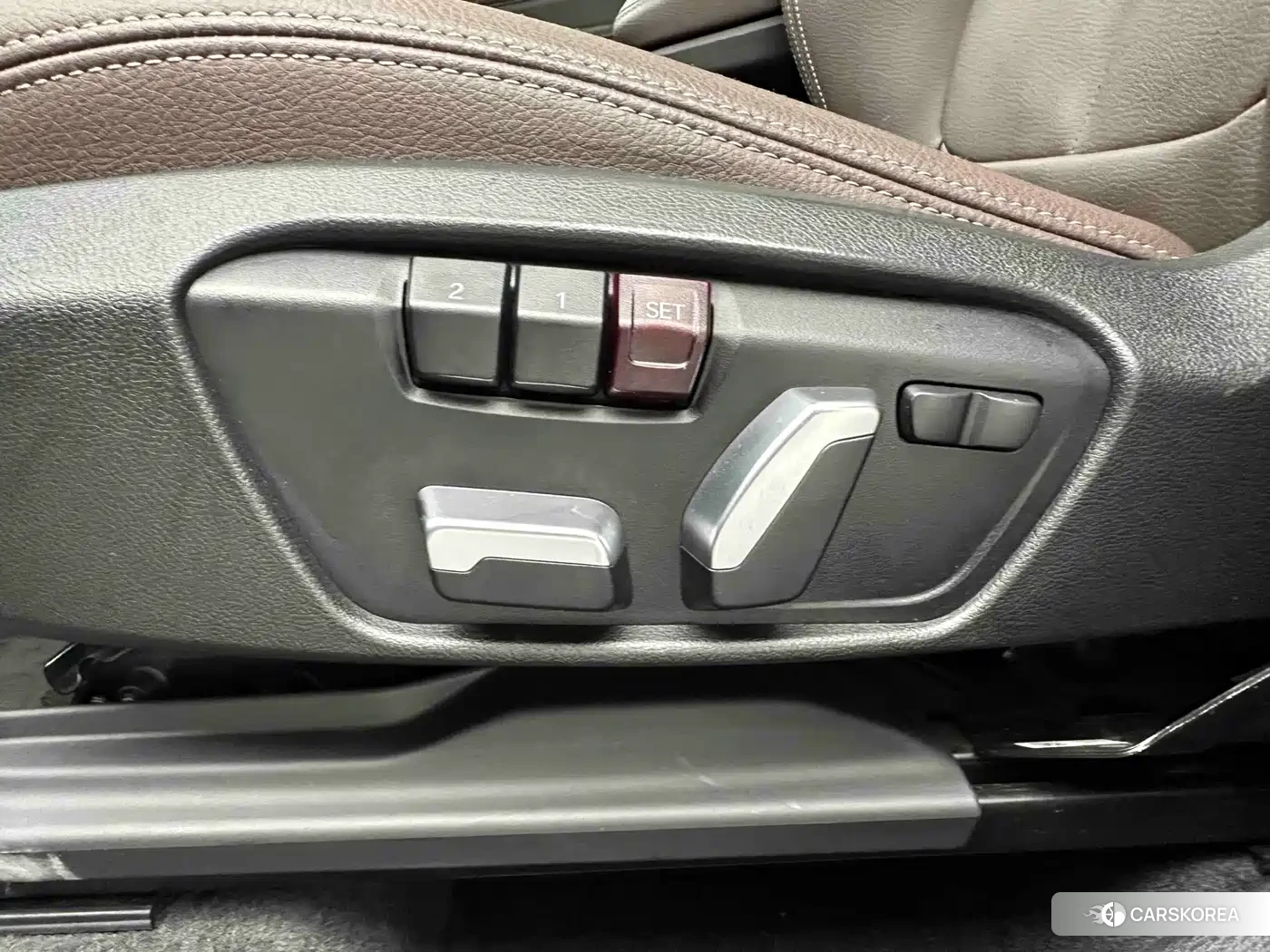 BMW X1 id 4644684 из Китая 11