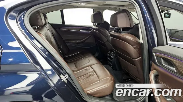 BMW 5 Series (G30) id 2533882 из Кореи 13