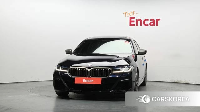 BMW 5 Series (G30) id 3922679 из Кореи 13