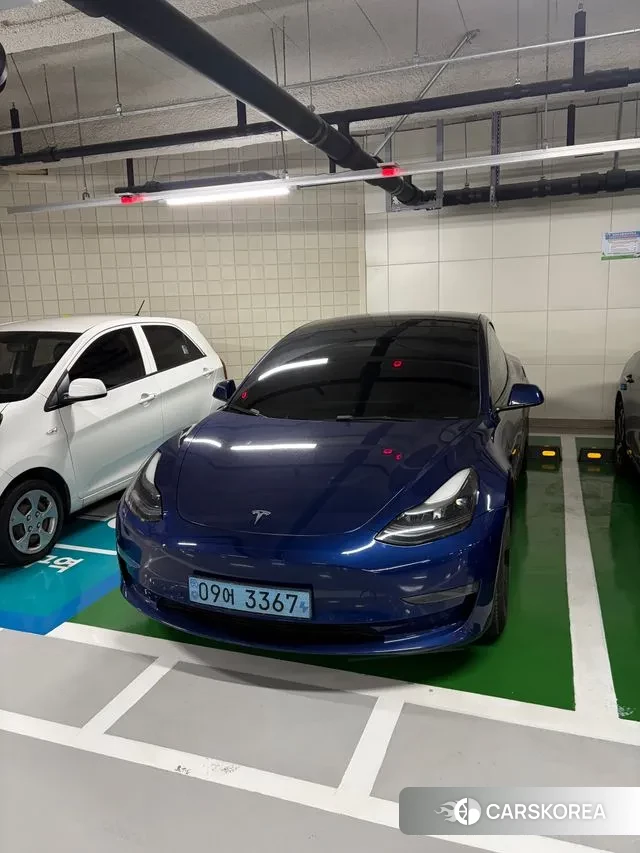 Tesla Model 3 2022 Синий из Кореи, фото 3